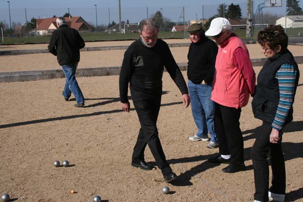 Jacques...on se sert d'un mètre pour mesurer les points Jacques...on se sert d'un mètre pour mesurer les points