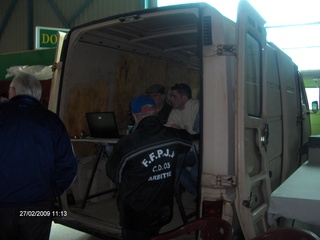 Mr l'arbitre vient aux infos lors de nos 1er concours Mr l'arbitre vient aux infos lors de nos 1er concours