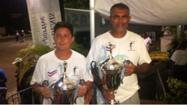 CHAMPIONS DOUBLETTE HOMMES.JPG