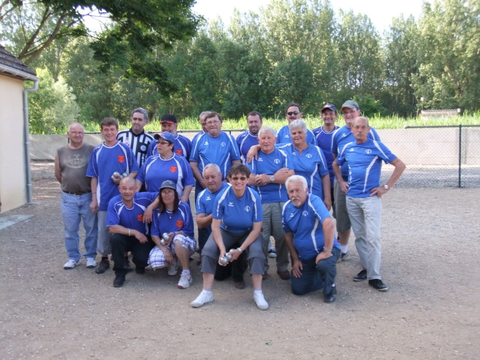 1er Tour de la Coupe du Cher à Charôst