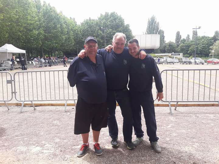 Pilou Decroix et Yannick Gamelin qualifiés pour le championnat de France " triplettes" Pilou Decroix et Yannick Gamelin qualifiés pour le championnat de France " triplettes"