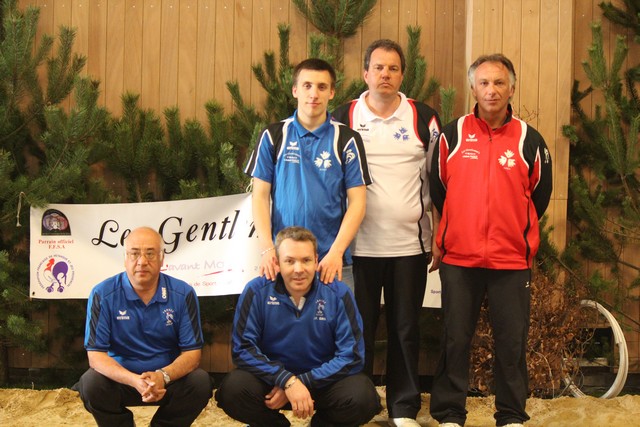 Sébastien SURY, Marc SURY, Jean-Pierre LE LONS, François GRANGE et Jean-François GAS Sébastien SURY, Marc SURY, Jean-Pierre LE LONS, François GRANGE et Jean-François GAS