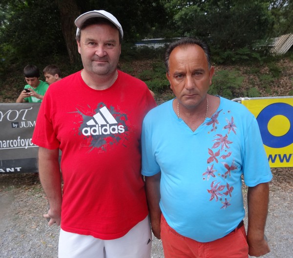 Eric SIROT et William LAUROT lors du 3ème Souvenir Mario FOYOT à Capbreton. Eric SIROT et William LAUROT lors du 3ème Souvenir Mario FOYOT à Capbreton.