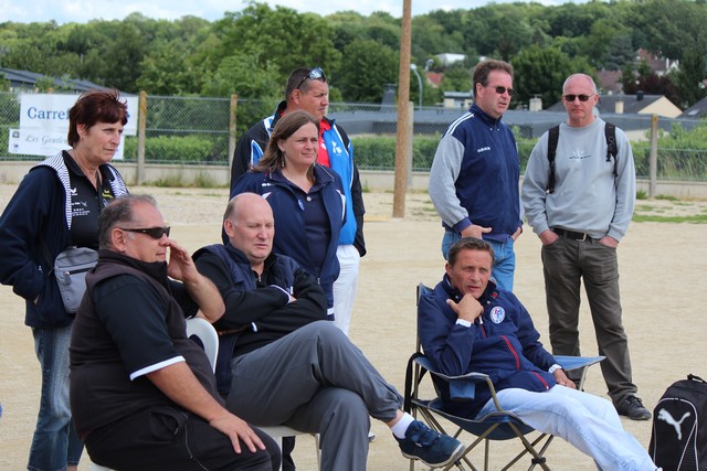Alain très attentif lors des sélections Alain très attentif lors des sélections