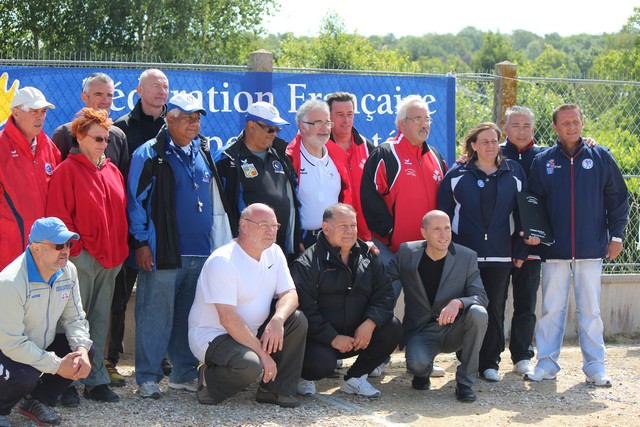 Sélections en vue du championnat du Monde à Marseille 2012 avec le maire M. Eric Proffit-Brulfert Sélections en vue du championnat du Monde à Marseille 2012 avec le maire M. Eric Proffit-Brulfert