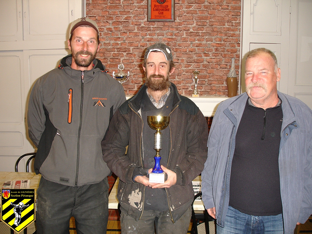 Gérard, Romaric et Florian le 30 octobre 2021 Gérard, Romaric et Florian le 30 octobre 2021
