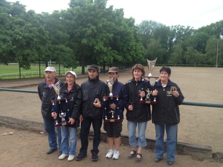 Samedi 08 juin 2013 journée amicale secteur de Montluçon Samedi 08 juin 2013 journée amicale secteur de Montluçon