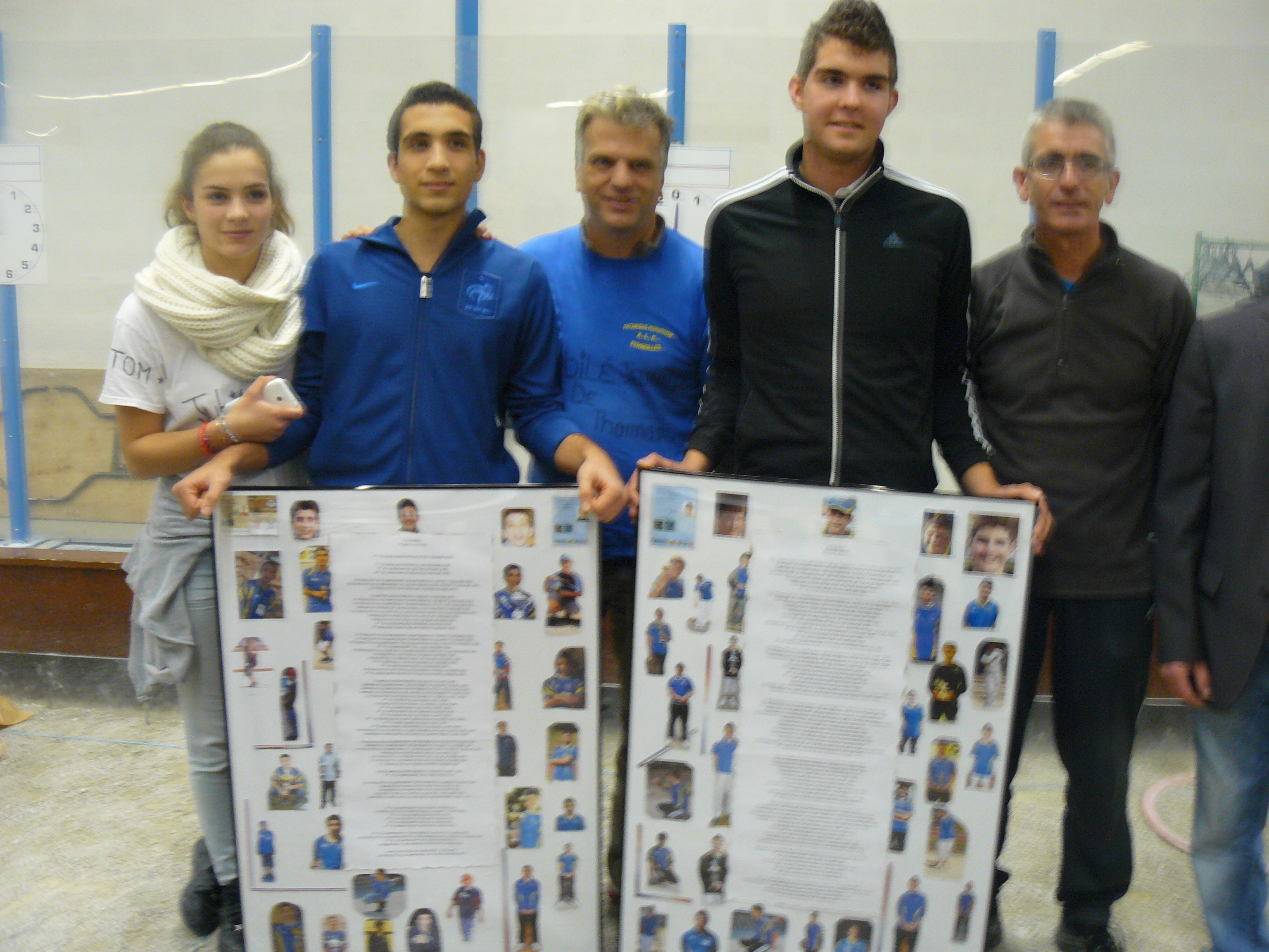 Fiona la petite sœur de Thomas et le papa Gérard, Mikael et papa serge Fiona la petite sœur de Thomas et le papa Gérard, Mikael et papa serge