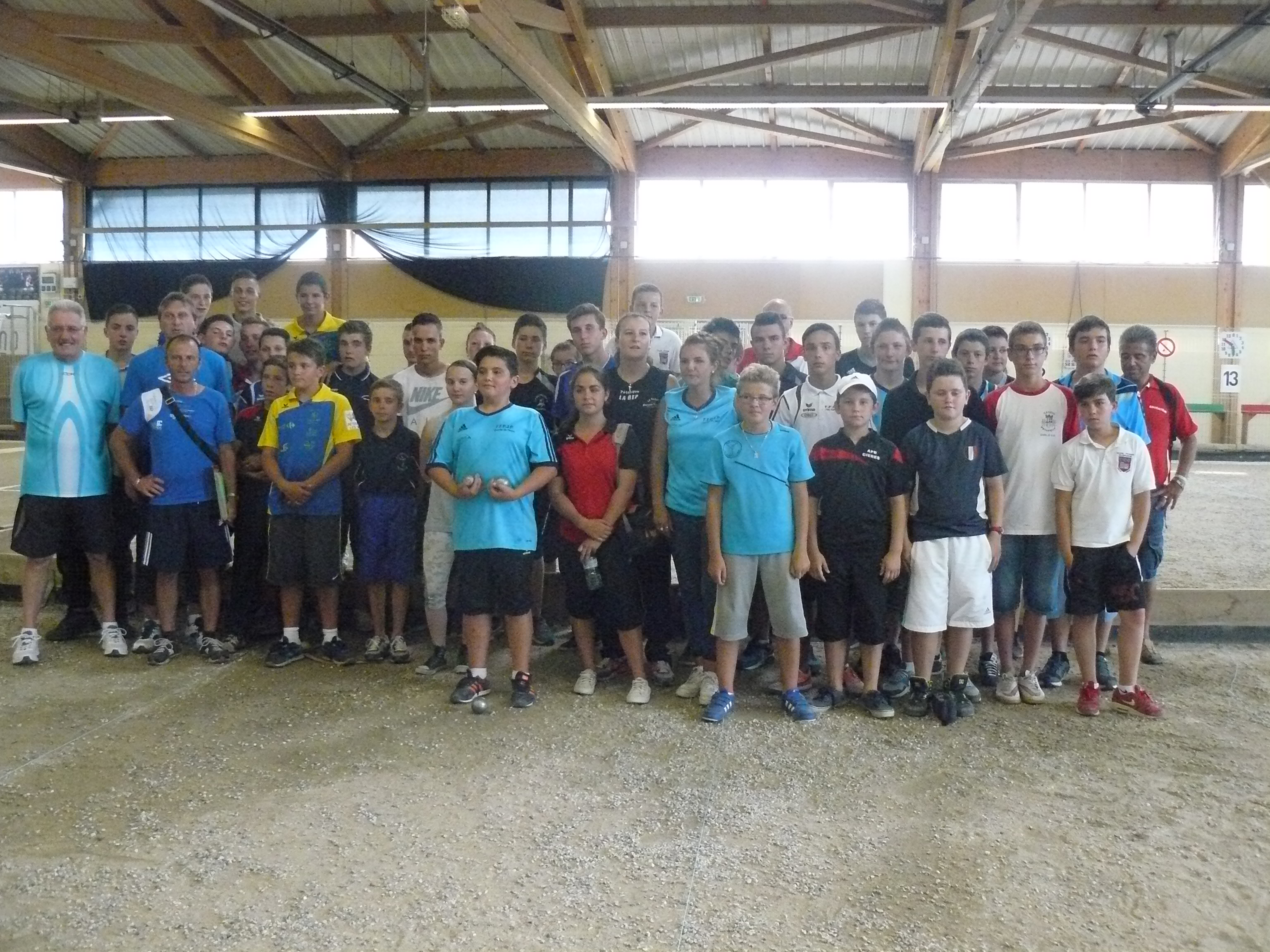 une quarantaine de jeunes