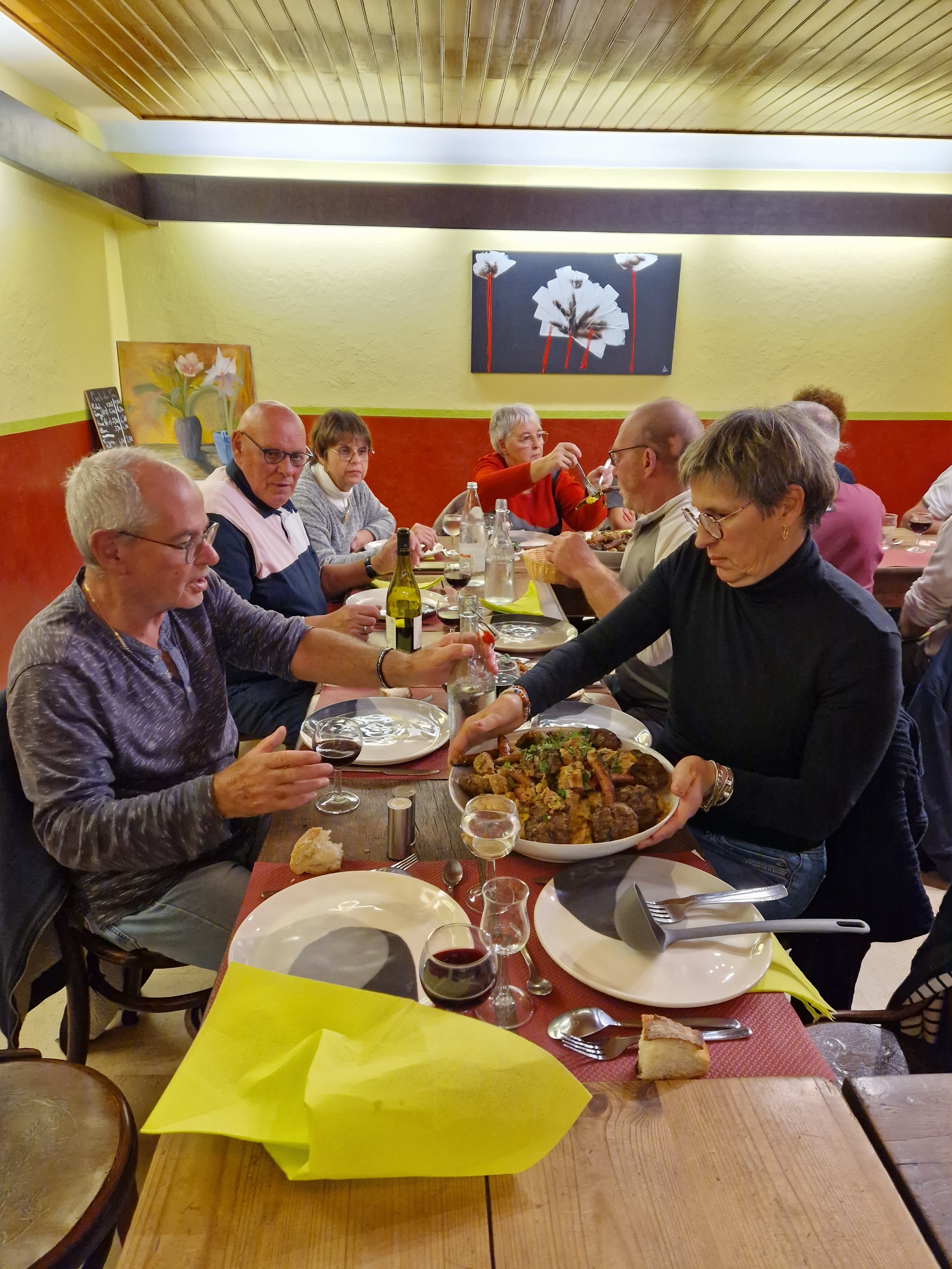 Suite de l'assemblée générale Suite de l'assemblée générale