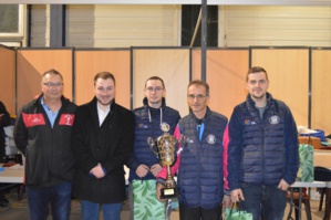 Guillaume, Christophe, Quentin et les représentants du Bois d'Yèvre et la ville de Vierzon Guillaume, Christophe, Quentin et les représentants du Bois d'Yèvre et la ville de Vierzon