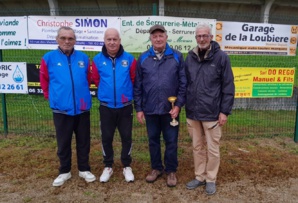Camille, Éric, Jean Paul Siegler et Joël Chaput (St Doul) Camille, Éric, Jean Paul Siegler et Joël Chaput (St Doul)