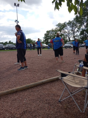 Juju, Kévin et Jojo contre St Doulchard Juju, Kévin et Jojo contre St Doulchard