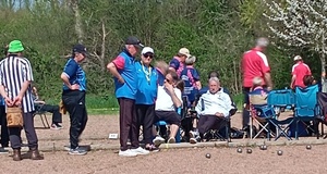 Mimie et Eric contre Bruère Mimie et Eric contre Bruère