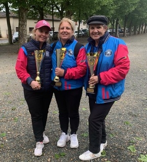 Agathe, Estelle et Evelyne vice-championnes