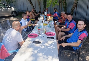 Merci à Juju pour la préparation du pique-nique Merci à Juju pour la préparation du pique-nique