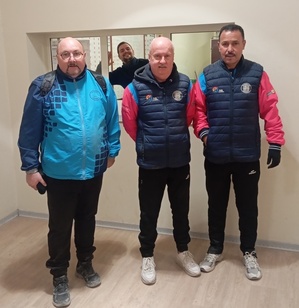 Eric, Eric et Momo et entre les deux Eric Quentin au graphique avec Guillaume Eric, Eric et Momo et entre les deux Eric Quentin au graphique avec Guillaume