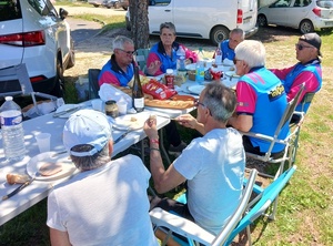 Repas des Moulonnais, D1 et D4 Repas des Moulonnais, D1 et D4