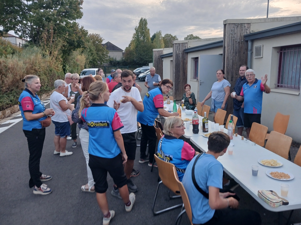 LES FILLES MONTENT EN CRC