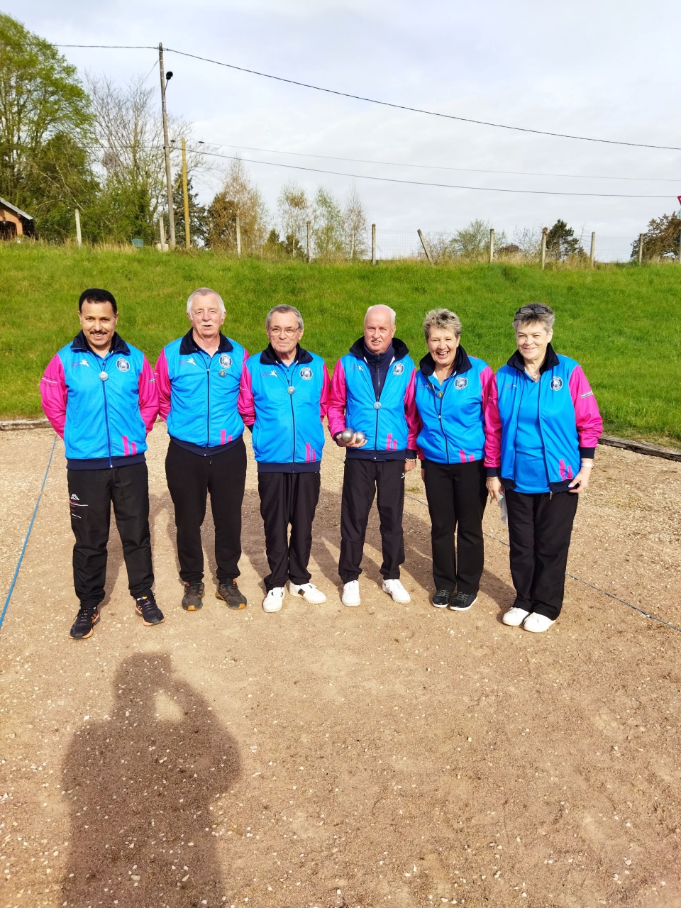 Momo,Zag,Camille,Eric,Evelyne et Anne Marie Momo,Zag,Camille,Eric,Evelyne et Anne Marie