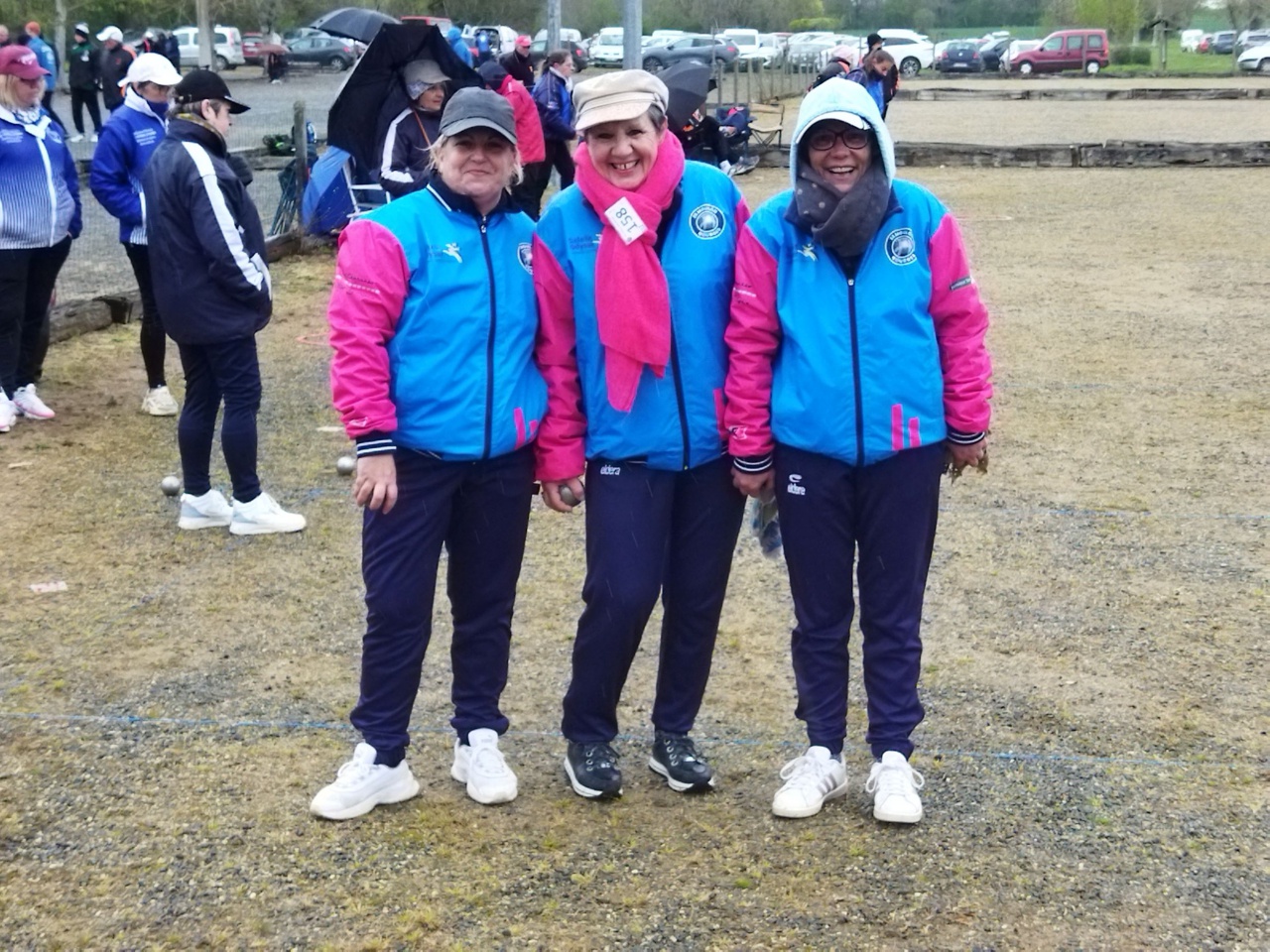 ESTELLE, EVELYNE ET KARINE 1/4 DE FINALE TRIPLETTE ESTELLE, EVELYNE ET KARINE 1/4 DE FINALE TRIPLETTE