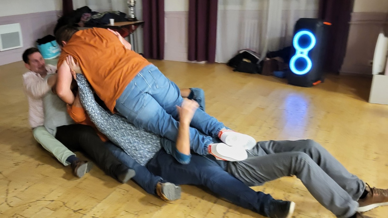 UN PEU LOURD MON JOJO !! UN PEU LOURD MON JOJO !!