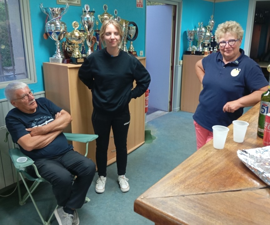 Les championnes Lou et Véro Les championnes Lou et Véro