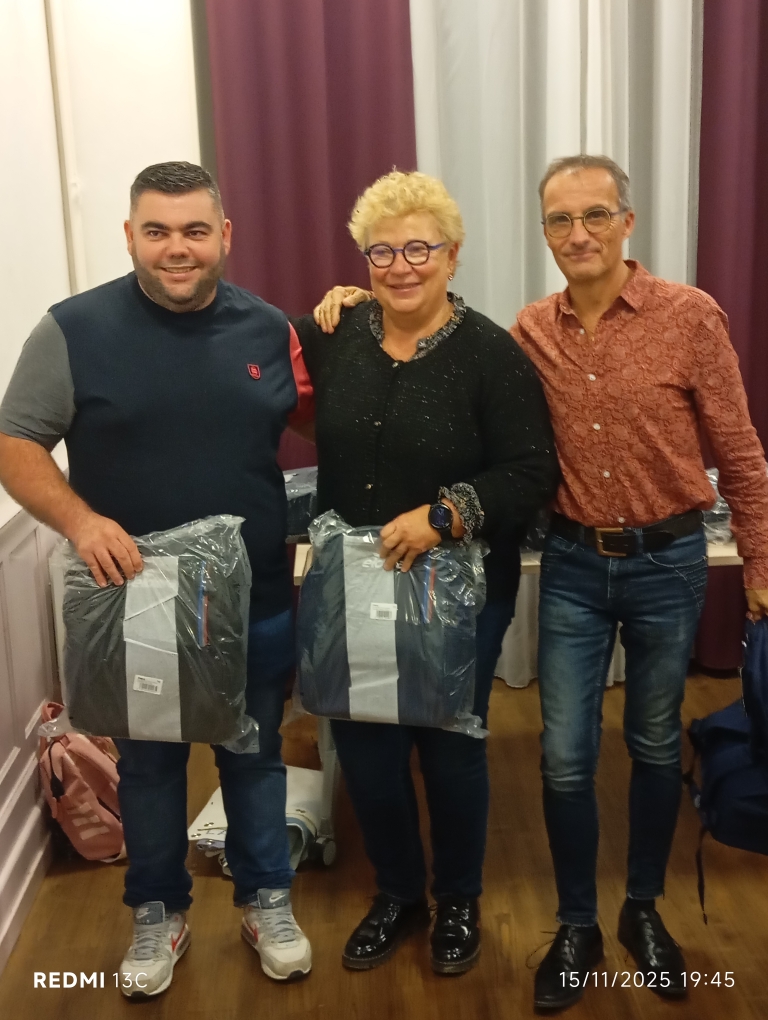 Jojo, Véro et Christophe Champions TM Jojo, Véro et Christophe Champions TM