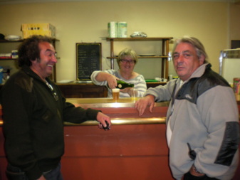 On connait le flan de Nicole, on apprécie aussi ses crêpes ! On connait le flan de Nicole, on apprécie aussi ses crêpes !