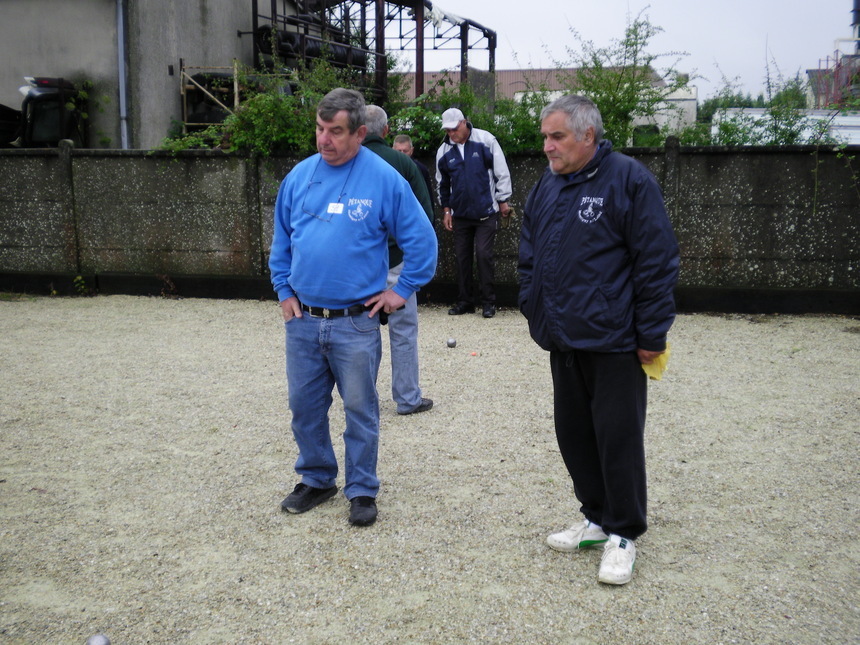 Soucieux notre Président ! Soucieux notre Président !