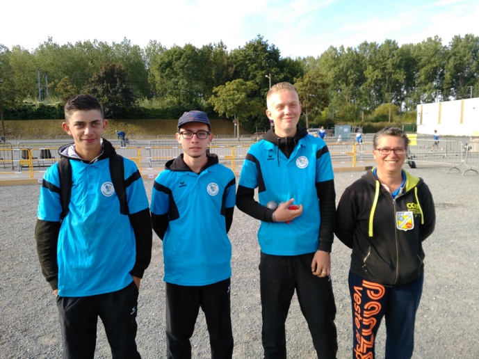 antoine,guillaume,donovan et leur coach du jour isabelle