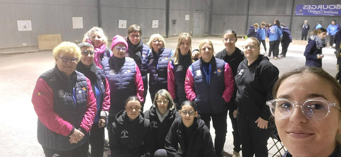 Une partie de l'équipe avec celle du Moulon Une partie de l'équipe avec celle du Moulon