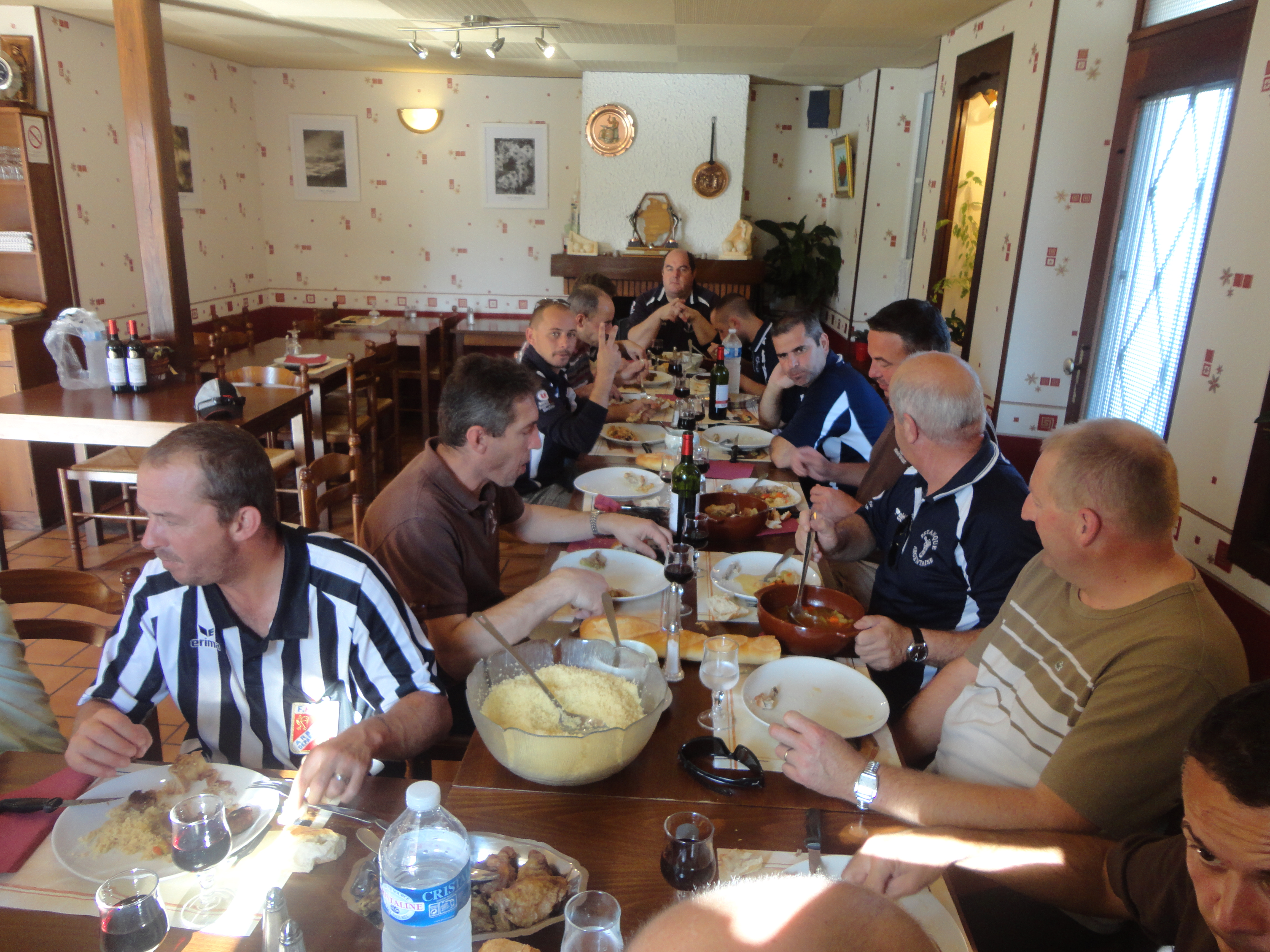 un bon moment de convivialité et de respect un bon moment de convivialité et de respect