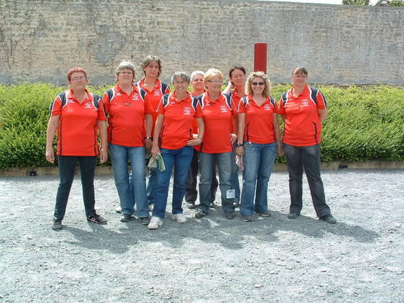 Les féminines de l'OHS dans leur nouvelle tenue Les féminines de l'OHS dans leur nouvelle tenue