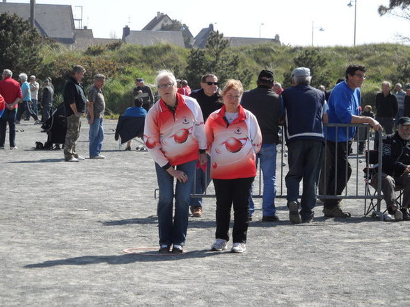 Les féminines de SAINT HILAIRE Championnes de la manche doublette vétérane Les féminines de SAINT HILAIRE Championnes de la manche doublette vétérane