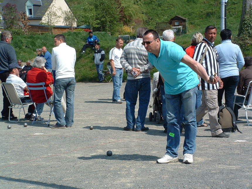 Philippe MOGIS à la frappe Philippe MOGIS à la frappe