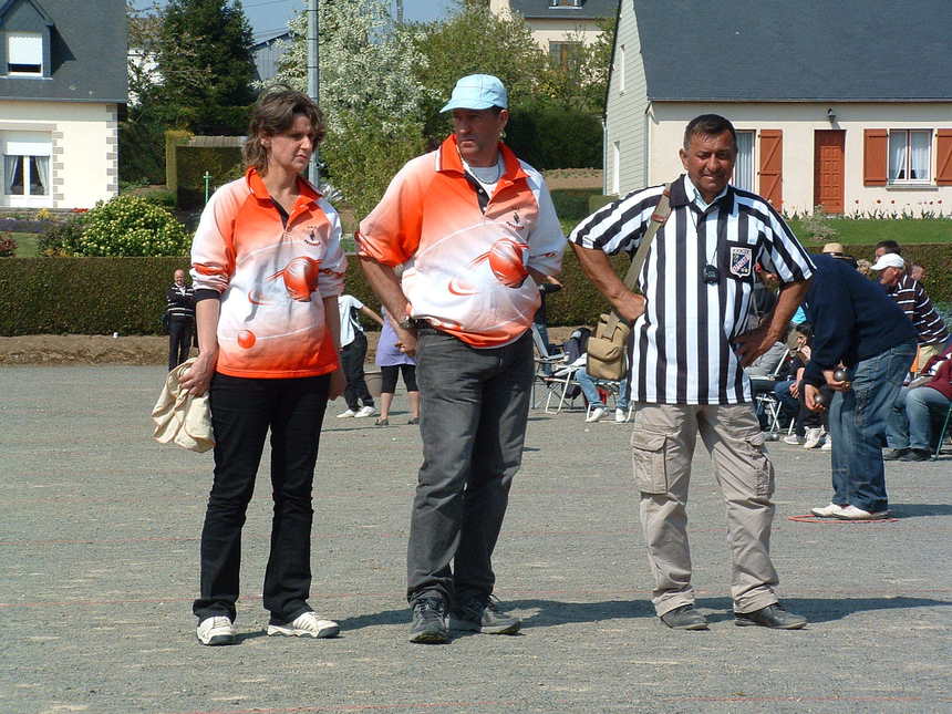 Karine LECARPENTIER et André PERROUELLE 1/2 finaliste en 2010, toujours dans le carré final en 2011 Karine LECARPENTIER et André PERROUELLE 1/2 finaliste en 2010, toujours dans le carré final en 2011