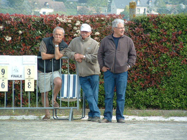 Les responsables de la table de marque, un gros travail Les responsables de la table de marque, un gros travail