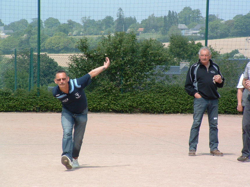 Serge LETEURTRE, bravo pour un beau tir réussi Serge LETEURTRE, bravo pour un beau tir réussi