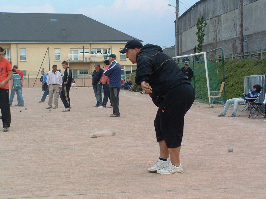 Son frère Philippe à l'appoint Son frère Philippe à l'appoint