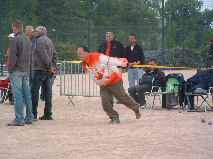 La suite du championnat de la manche triplette jeu provençal en photos