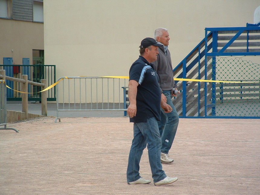 La suite du championnat de la manche triplette jeu provençal en photos La suite du championnat de la manche triplette jeu provençal en photos