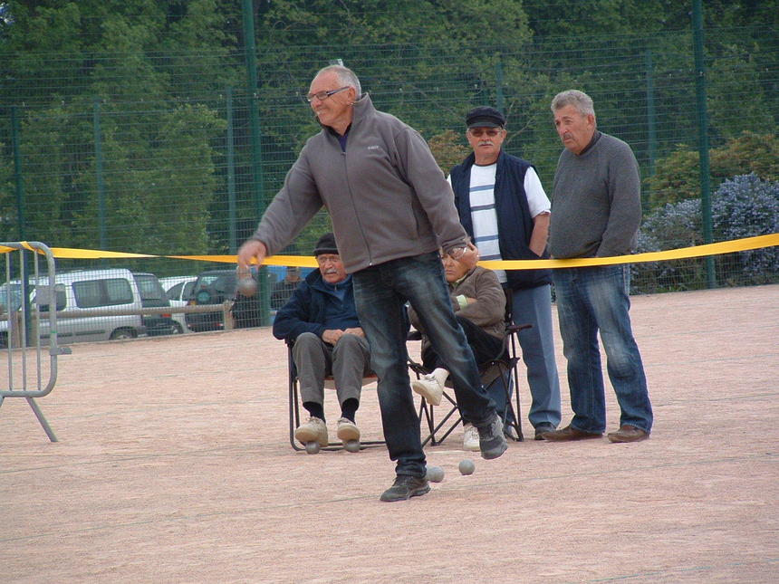 La suite du championnat de la manche triplette jeu provençal en photos