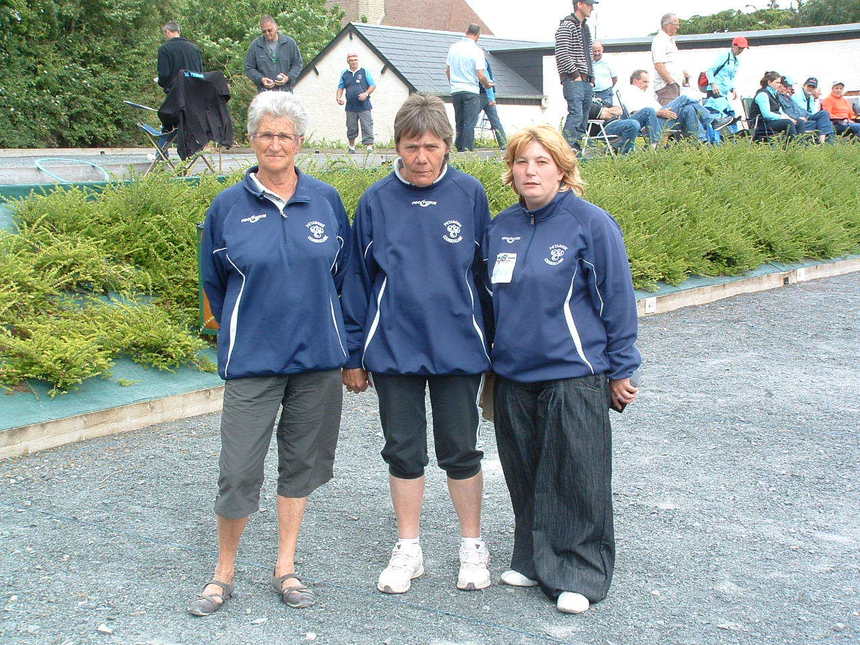 Les représentantes de Courseulles Les représentantes de Courseulles