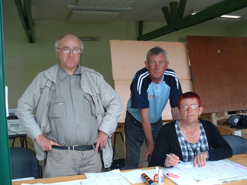 Dominique, Bebert et Brigitte, un trio de choc à la table de marque