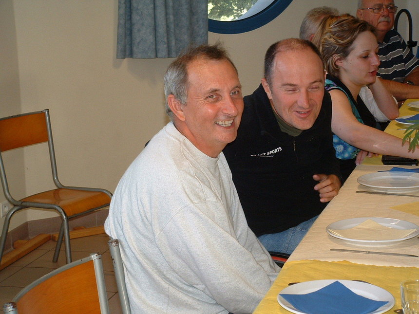 La boule lyonnaise en discussion avec le tir à l'arc