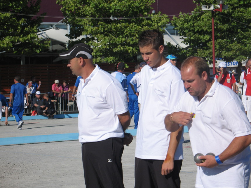 Les sarthois, Bruno et Dylan ROCHER associés à Stéphane ROBINEAU Les sarthois, Bruno et Dylan ROCHER associés à Stéphane ROBINEAU