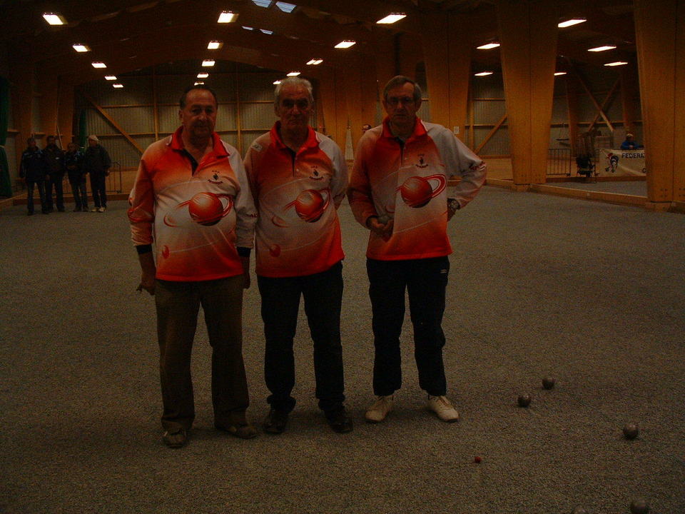 Résultats et photos du championnat de la manche triplette provençal Résultats et photos du championnat de la manche triplette provençal