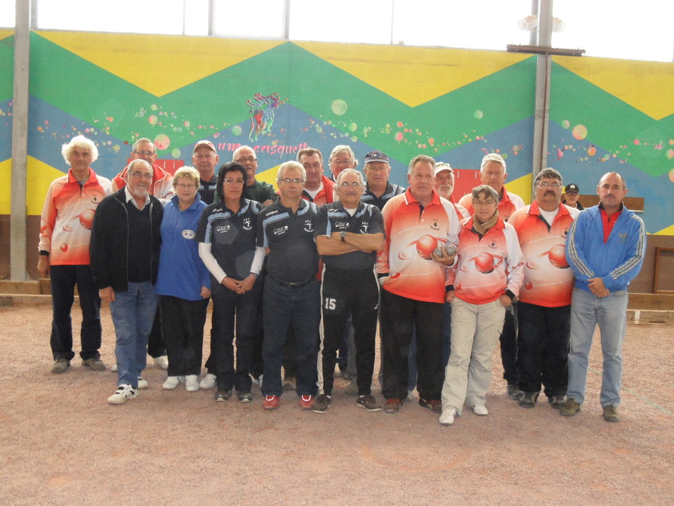 L'ASTet L'OHS finalistes réunis pour la photo L'ASTet L'OHS finalistes réunis pour la photo