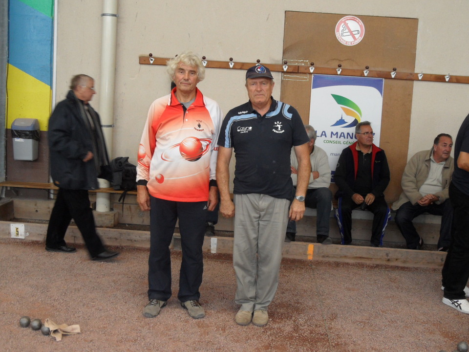 Un tête à tête disputé et une victoire sur le fil de Michel LEPELLETTIER (13-12) Un tête à tête disputé et une victoire sur le fil de Michel LEPELLETTIER (13-12)